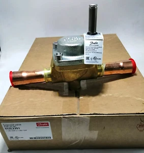 1PC- Danfoss 032L2201 Solenoid valve, EVR 25, Solder, ODF, 1 1/8 in- Brand New - Picture 1 of 2