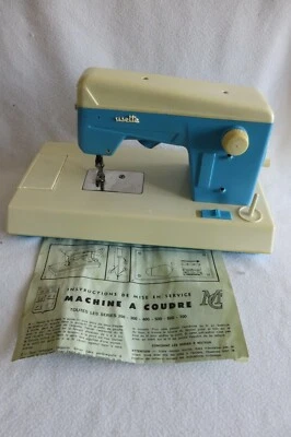 jouet ancien  machine à coudre MaCousette - Photo 1/4