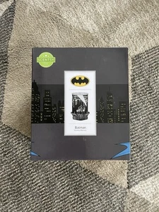 Calentador tamaño completo Scentsy DC Batman nuevo en caja - Imagen 1 de 4