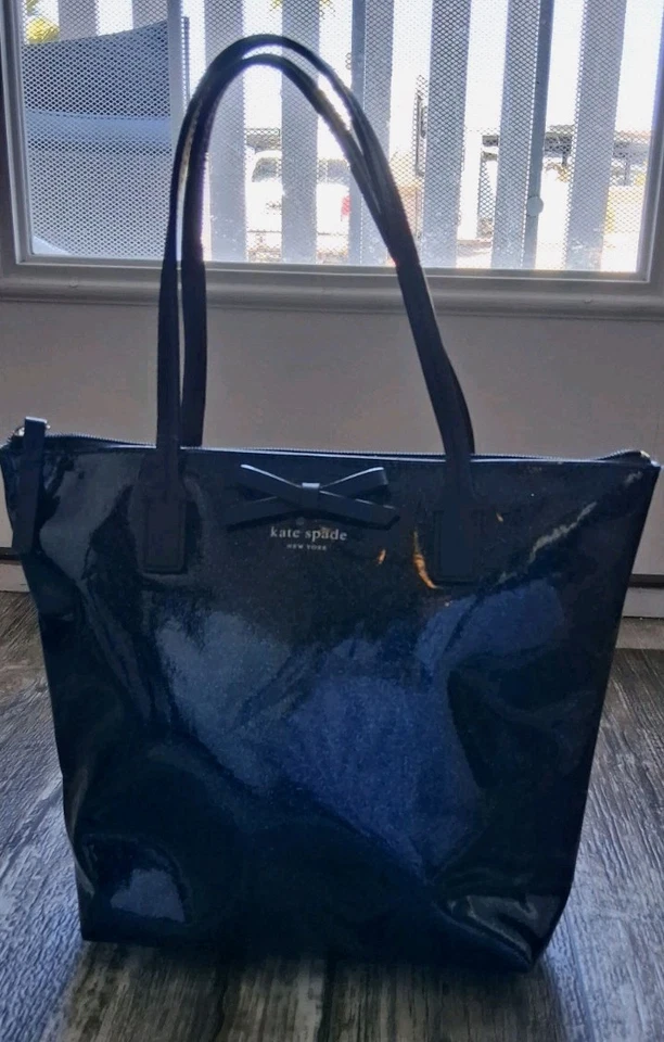 Сумочка Kate Spade темно-синий металлик лакированная кожа - Изображение 1 из 4