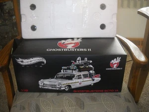 😛😛-HOT WHEELS ELITE "SOLO CAJA" con ESPUMA DE POLIESTIRENO-CAZAFANTASMAS ECTO 1A😛😛--1/18-- - Imagen 1 de 12