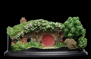 New Weta mini Hobbiton 22 Mark The Lord of the Rings Polystone Scene Statue - Picture 1 of 3