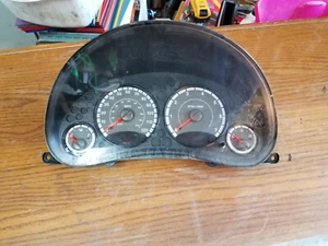 Speedometer Instrument Cluster 2005 05 JEEP LIBERTY 3.7L 56010528AF - Picture 1 of 4