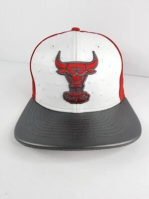 New Era Chicago Bulls Windy City Foax Avestruz Snapback 9fifty Madera Dura Clásicos Foto 1 de 4