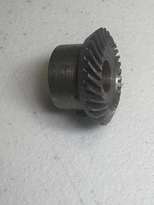 Singer Featherweight 221 Part Main Gear for Main Horizonal Shaft - Picture 1 of 1