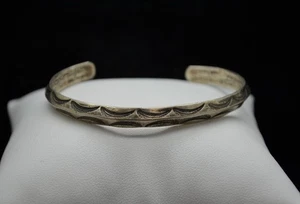 STERLING SILVER JEWELRY CUFF BRACELET W/ FEATHER ETCHINGS 5.5" #FME005 - Picture 1 of 3