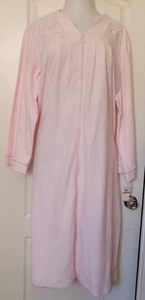 Miss Elaine Fleece long robe/gown Size 3X Style 851204 Pink front Zipper - Picture 1 of 2