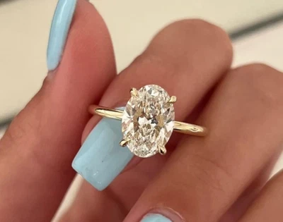 5 Ct Oval-Cut VS1/G Lab Grown Diamond Solitaire Engagement Ring 14k Yellow Gold - Image 1 of 4