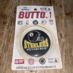 1996 Pittsburgh Steelers Vintage NFL Football Button pin IN ORIGINAL PACKAGE - Picture 1 of 3