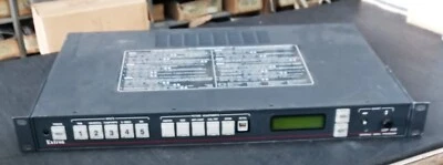 Extron USP-405 Universal Signal Processor -  Clean - Image 1 of 3