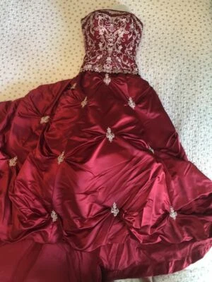 Wedding Dress, Size 8, Red - Image 1 of 4