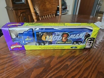 Universal Studios Monsters Transporters of Terror The Wolf Man 1:64 Semi-Truck - Image 1 of 4