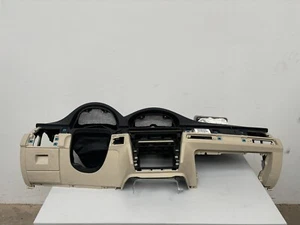 Original E93 Armaturenbrett cream beige 9120330-04 defekt - Bild 1 von 6