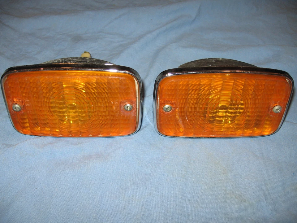 2 CONJUNTOS INTERMITENTE DELANTERO AMC 75-77 HORNET GREMLIN 75 76 AMX X RALLY Foto 1 de 4