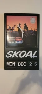 Vintage Skoal And Copenhagen Smokeless Tobacco Battery Operated Clock Sign Rare! - Picture 1 of 5