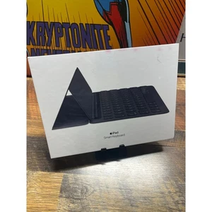 Apple iPad Smart Keyboard MPTL2LL/A Charcoal Gray Factory Sealed - Afbeelding 1 van 4
