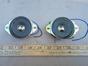 25JJ97 ALTOPARLANTI SONY, 1-544-236-11, RAW, 3-1/8" X 2-1/8" X 1" TOTALI, OTTIME CONDIZIONI - Foto 1 di 3