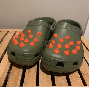 Spikes For Crocs, 3D printed pointy charms, 26 piece set in Fluorescent Orange - Picture 1 of 4