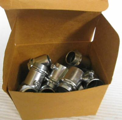 Conector EMT tipo tornillo EGS 4075S 3/4" (Lote de 20) Foto 1 de 4
