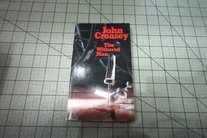 THE WITHERED MAN BY JOHN CREASEY 1971 ARROW UK PULP CRIME THRILLER PB - Picture 1 of 3