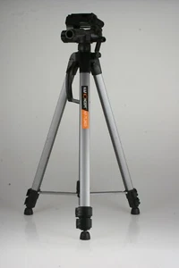Kuf  TL 223 Dreibein Stativ mit Wechselplatte min. 67 cm , max. 177 cm - Bild 1 von 4