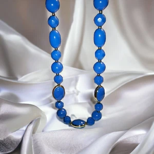 Necklace, Blue Choker Necklace Faceted Round Stones Acrylic Lucite (JB2) - Picture 1 of 5