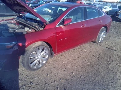 Used Deck Lid fits: 2017 Chevrolet Malibu VIN Z 4th digit new style LED lamps Gr Foto 1 de 4