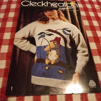 😇 Cleckheaton Australiana 5 No 700 Knitting Pattern Bk Womens Ladies 8 ply 8pg - image 1 of 4