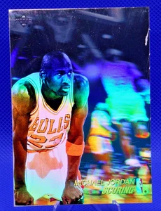 1991-92 Upper Deck - Award Winners Scoring Michael Jordan Hologram #AW1 poor - Picture 1 of 2