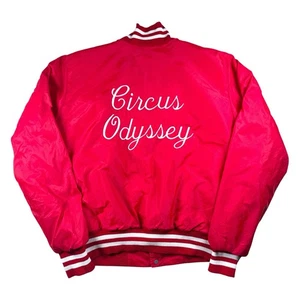 Vintage 70s Circus Odyssey Red Satin Bomber Jacket Gr. M Sherpa Lined Made In USA - Bild 1 von 14