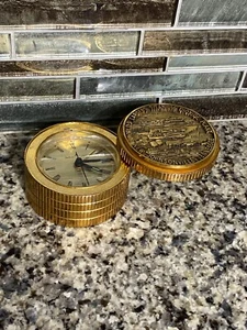 Vtg Selco Geneve Quartz Desk Clock Dupont 50th Anniversary Gold Finish working - Picture 1 of 8