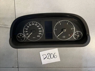 A1694402211 QUADRO STRUMENTI CONTACHILOMETRI MERCEDES CLASSE A W169 2004-2012 - Immagine 1 di 4