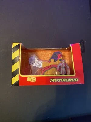 Cortadora de camino motorizada Tonka Joe de metal fundido a presión de colección de Maisto 2000 minicargadora Foto 1 de 4