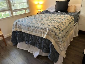 Handmade Silk Suzani Quilt King Size Bedspread - Blue, Green & Silver Floral Emb - Picture 1 of 7