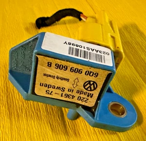 VW 6Q0909606B 2204361-75 Kollisionssensor @ VW New Beetle I 1.6 B Cabriolet - Bild 1 von 19