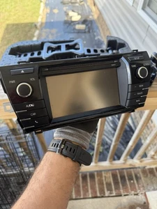 2010-2011 Toyota Camry Dash Radio Screen Display JBL 86120-06510 - Bild 1 von 4