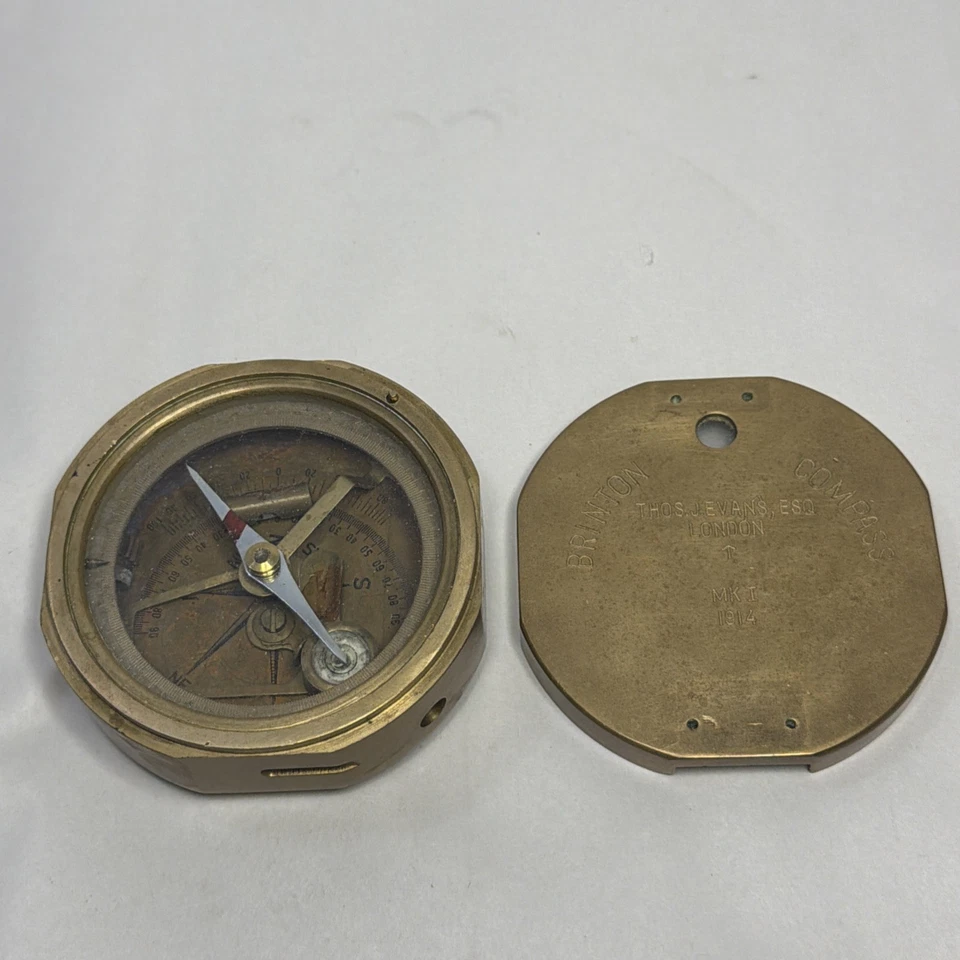 ANTIQUE BRASS BRINTON COMPASS THOMAS J. EVANS, 1914 MK1 (loose Pieces inside) - Image 1 of 4