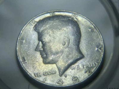 1982 D Kennedy Half Dollar Errors Mint Mark P Or D Filled  - Image 1 of 4