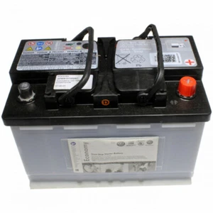 batteria originale volkswagen golf VII 70AH 000915089AC - Foto 1 di 1