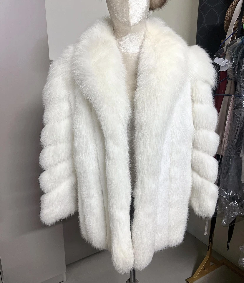 70cm Women Fashion Genuine Fox Fur Coats Real Fox Fur Lapel Outwear Thick Jacket - Image 1 of 4