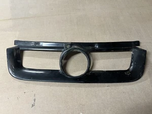 Vw Bora Mk4 Caractere Style Grill - Picture 1 of 2