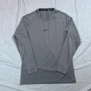 Nike Pro Dri-FIT Shirt Mens Medium Long Sleeve Slim Fit Gray Athletic Training - Picture 1 of 11