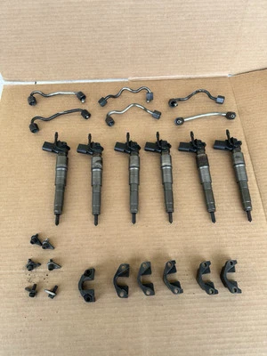 BMW E90 E70 335d X5 35d M57 Diesel Fuel Injector SET LINES FLANGES OEM 09-12 - Image 1 of 4