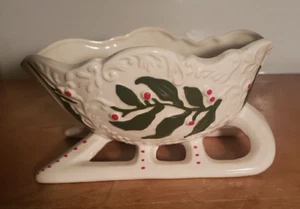 National Potteries Co. Weihnachten Schlitten Schale weiße Stechpalme Beeren Japan mit Aufkleber - Bild 1 von 23