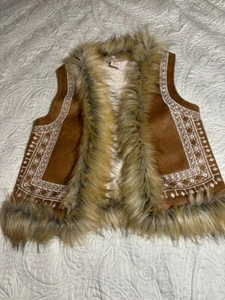 Flying Tomato Women's Lined Beige Faux Fur Suede Open Vest Aztec Southwestern S - Picture 1 of 7