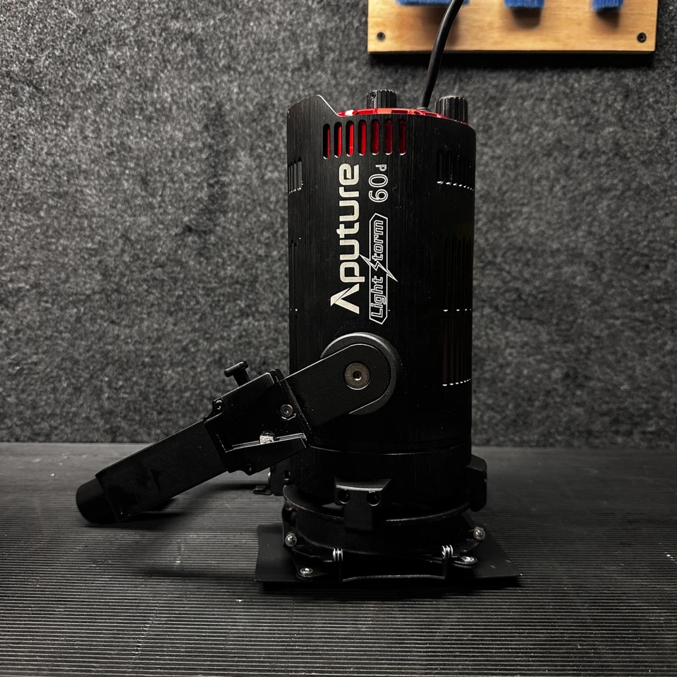 Aputure LS 60D | LED Fresnel - Image 1 of 1