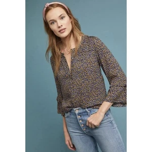 Neu mit Etikett $ 88 Maeve Anthropologie Berwick-Blusentop blau Blumenmuster Glockenärmel Biesen M - Bild 1 von 21