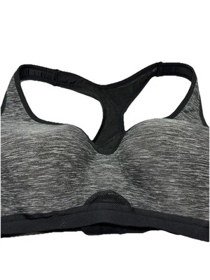 Sutiã esportivo Danskin tamanho 38C fio flexível embutido macio acolchoado respirável preto cinza - Imagem 1 de 4