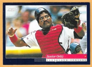 JUNIOR ORTIZ CLEVELAND INDIANS #262 - SCORE NM-MT 1994 - Picture 1 of 2