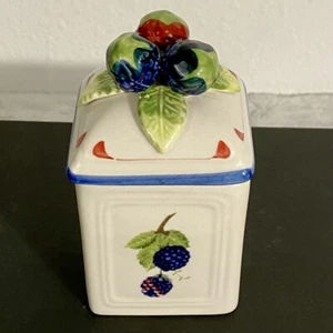 Villeroy & Boch Cottage Charm Jam Jar Cannister 4.25” Tall White Red Green Blue - Picture 1 of 10